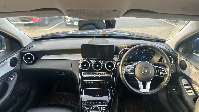 Mercedes-Benz C-Class C200 Sport Premium 4dr 9G-Tronic Petrol Saloon